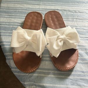 White bow sandals